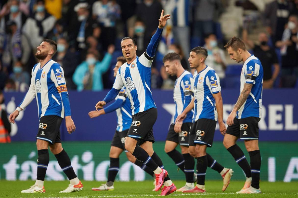 西甲:西班牙人VS巴塞罗那 专家最新比分预测 赛前资讯